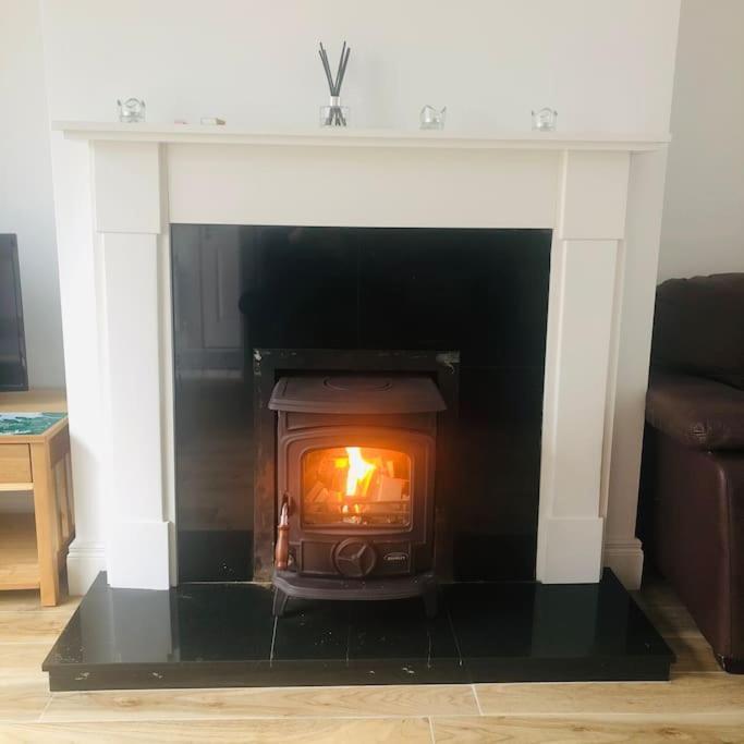 Townhouse Clifden: Located In The Heart Of Connemara Villa Exteriör bild