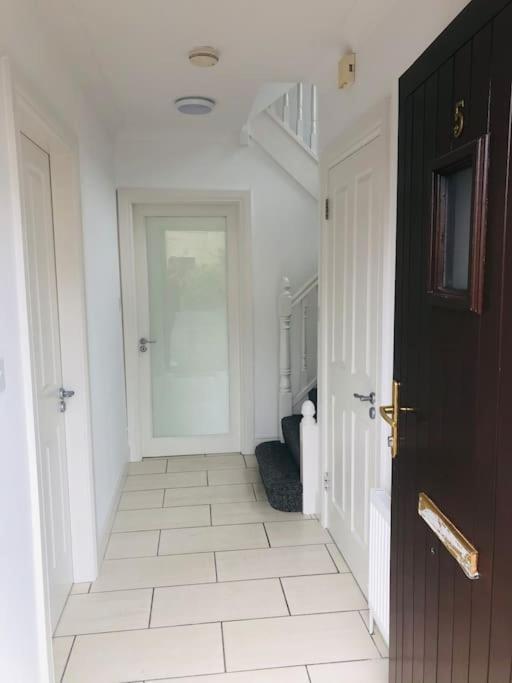 Townhouse Clifden: Located In The Heart Of Connemara Villa Exteriör bild