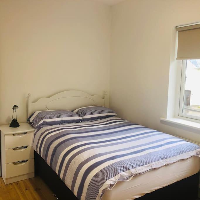 Townhouse Clifden: Located In The Heart Of Connemara Villa Exteriör bild